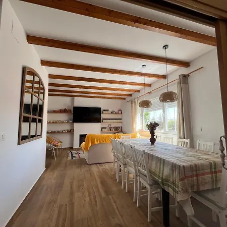 Holiday home Castillejo La Maya